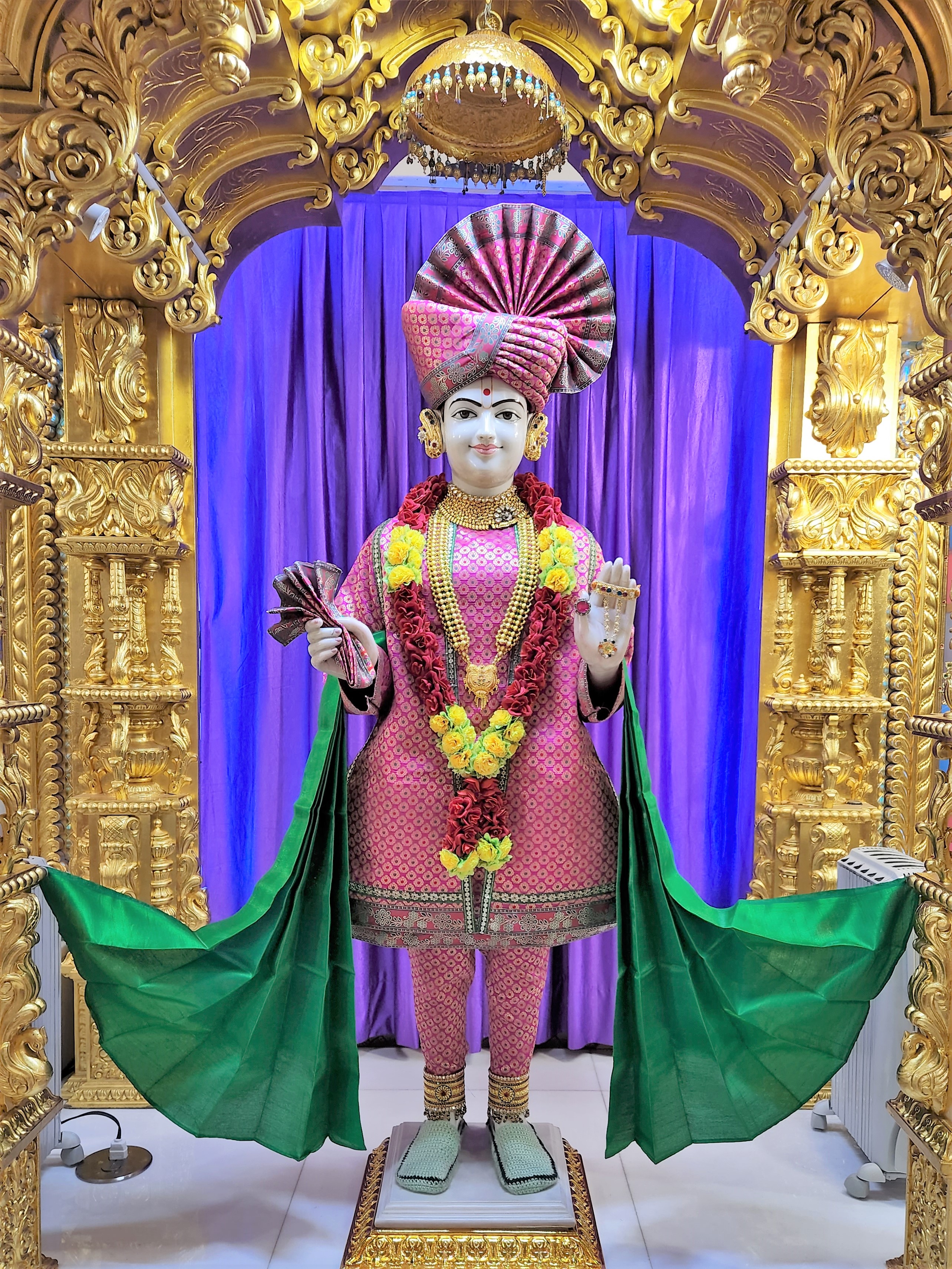 SMVS Swaminarayan Dham - Cherry Hill
(National HeadQuarter NA)